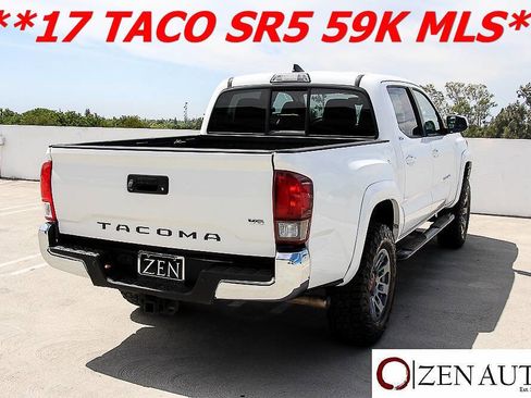 Used 2017 Toyota Tacoma SR5 w/ Tow Package RWD image 10