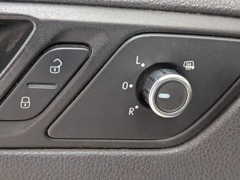 Used 2013 Volkswagen Jetta GLI Autobahn image 18