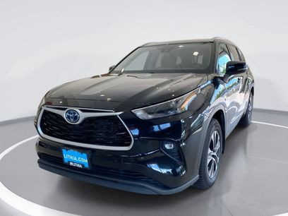Used 2022 Toyota Highlander XLE
