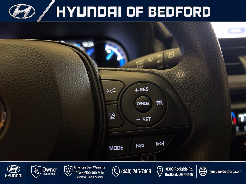 Used 2025 Toyota RAV4 LE AWD/4WD image 21