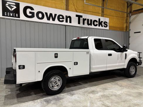 Used 2019 Ford F250 XL w/ XL Value Package image 6