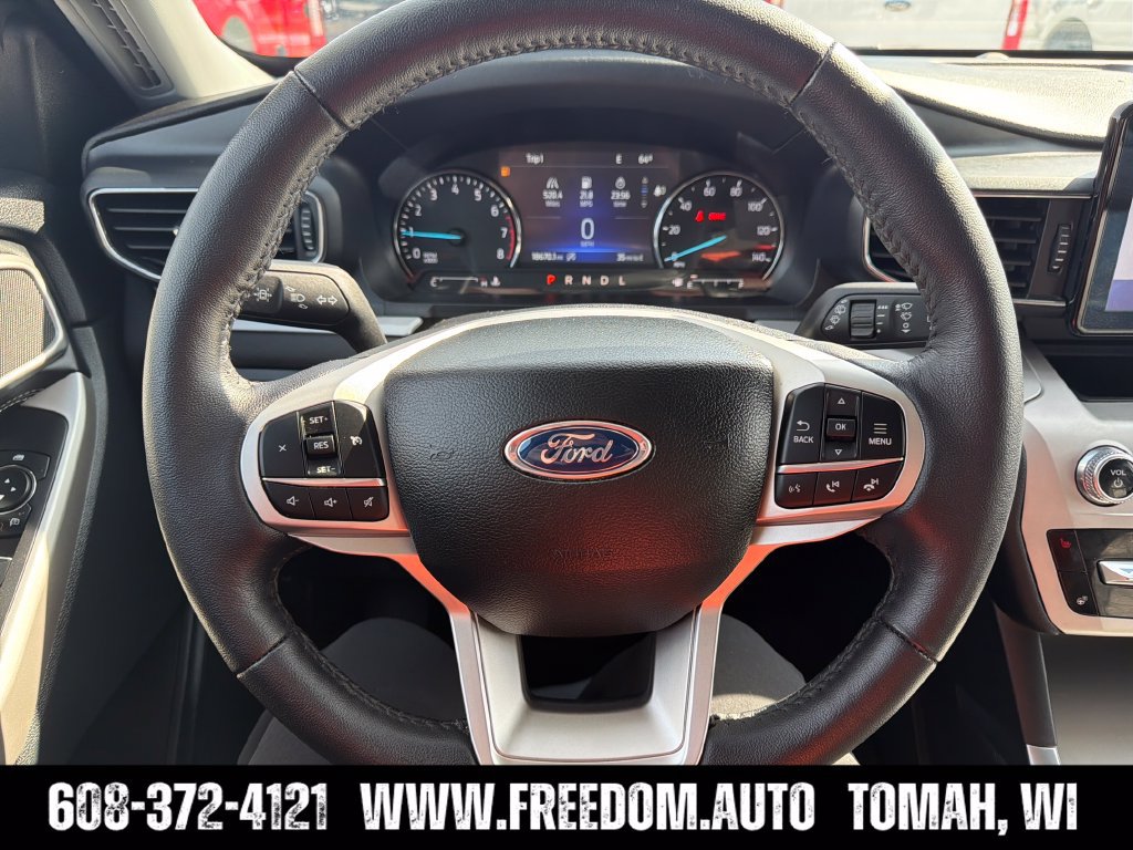 Used 2024 Ford Explorer XLT w/ Equipment Group 202A AWD/4WD image 14