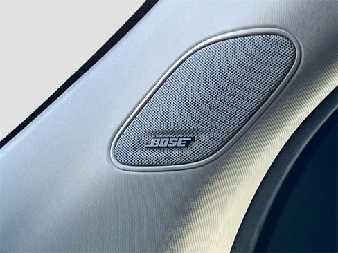 Used 2025 Honda Pilot Elite image 19