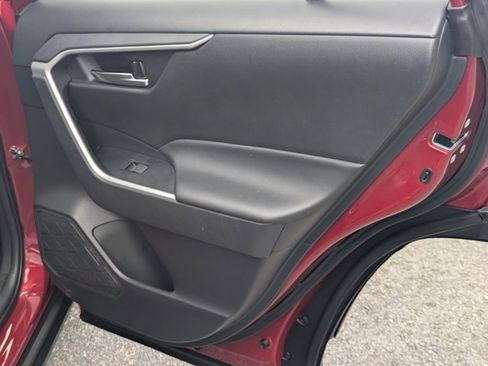 Used 2024 Toyota RAV4 XLE image 15
