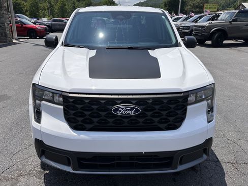 Certified 2025 Ford Maverick XLT w/ Equipment Group 302A AWD/4WD image 3