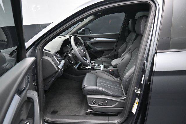 Used 2024 Audi Q5 2.0T Premium Plus w/ Premium Plus Package AWD/4WD image 9