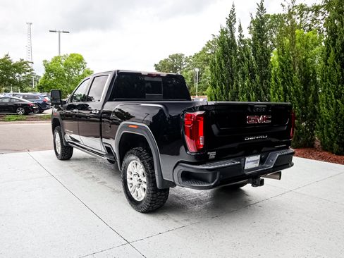Used 2021 GMC Sierra 2500 Denali w/ Denali Ultimate Package AWD/4WD image 8