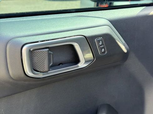 Used 2022 Ford Bronco Raptor AWD/4WD image 22