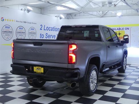 Used 2021 Chevrolet Silverado 3500 High Country w/ Z71 Off-Road Package AWD/4WD image 6