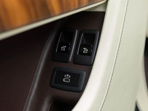 Used 2019 Rolls-Royce Cullinan AWD/4WD image 82