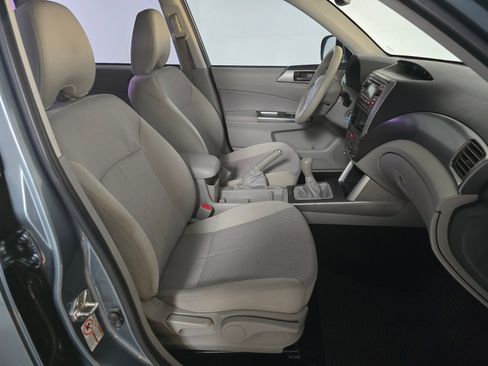 Used 2013 Subaru Forester 2.5X image 19