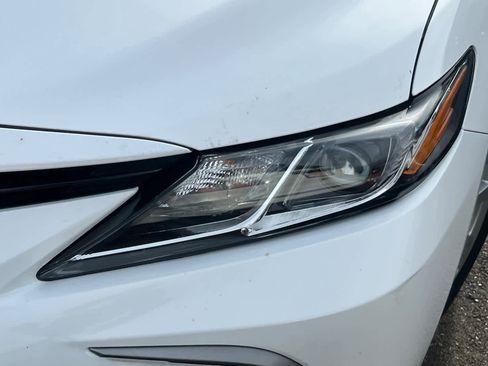 Used 2023 Toyota Camry LE image 11