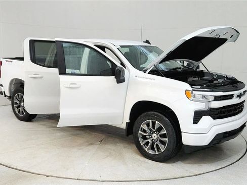 Used 2025 Chevrolet Silverado 1500 RST w/ All Star Edition Plus AWD/4WD image 9