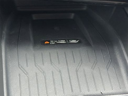 New 2026 Chevrolet Equinox EV RS image 28