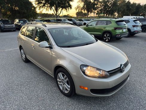 Used 2014 Volkswagen Jetta TDI FWD image 3