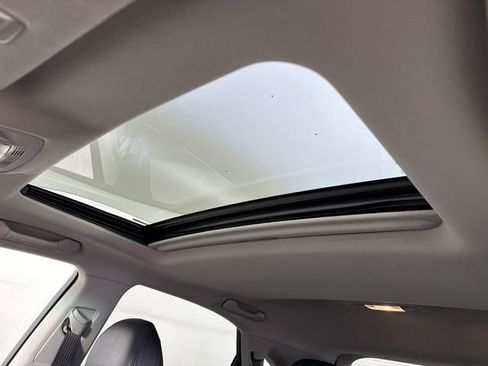 Used 2011 Lexus RX 350 AWD image 18