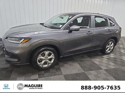 Used 2023 Honda HR-V LX image 6