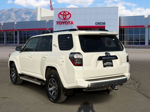 Used 2021 Toyota 4Runner TRD Off-Road Premium w/ Moonroof Package AWD/4WD image 6