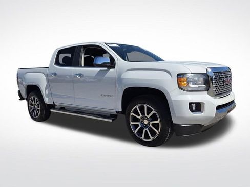 Used 2020 GMC Canyon Denali image 1