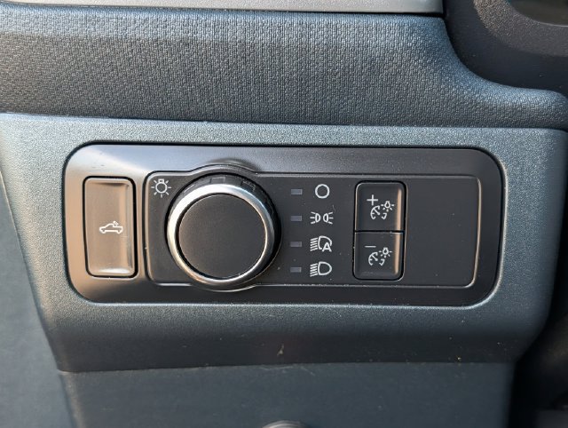 Used 2022 Ford Maverick XL FWD image 22
