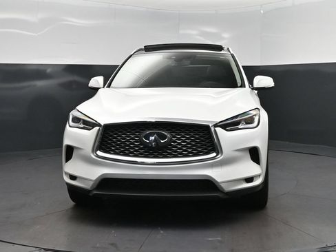 Certified 2024 INFINITI QX50 Luxe FWD image 10