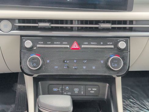 Certified 2025 Hyundai Tucson SEL FWD image 23