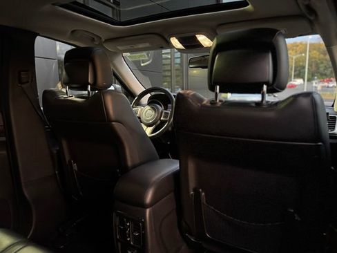 Used 2012 Jeep Grand Cherokee Laredo image 69