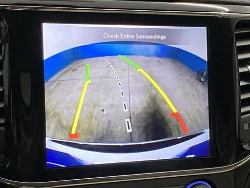 Used 2021 Jeep Grand Cherokee Limited w/ Luxury Group II image 15