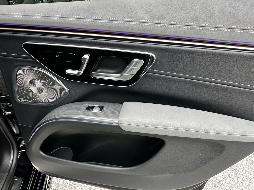 Certified 2023 Mercedes-Benz EQS 580 4MATIC SUV image 19