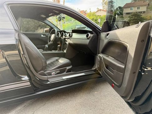 Used 2007 Ford Mustang Shelby GT500 image 13