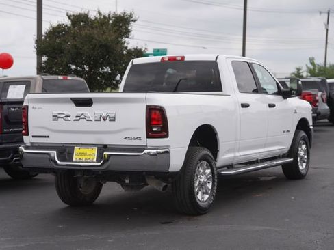 Used 2026 RAM 2500 Big Horn AWD/4WD image 6