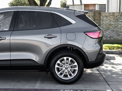 Used 2022 Ford Escape SE w/ Convenience Package image 22