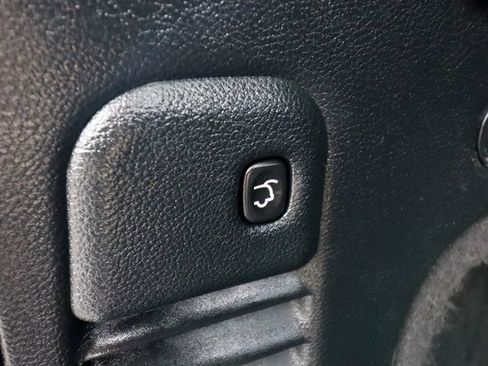 Used 2020 Jeep Grand Cherokee Altitude image 47