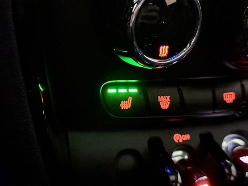 Used 2016 MINI Cooper Clubman S image 37