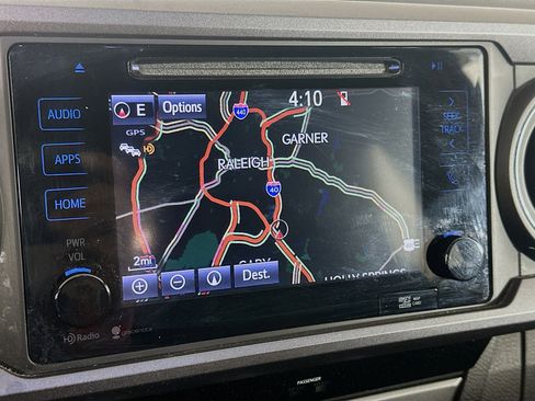 Used 2016 Toyota Tacoma TRD Sport w/ Towing Package image 22