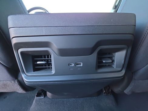 Used 2023 Chevrolet Silverado 1500 RST w/ Convenience Package II AWD/4WD image 34