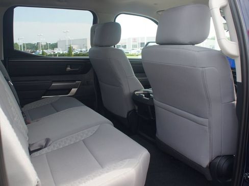Used 2023 Toyota Tundra SR5 w/ SR5 Convenience Package RWD image 21