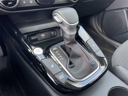 Used 2025 Kia Soul GT-Line w/ GT-Line Technology Package image 21