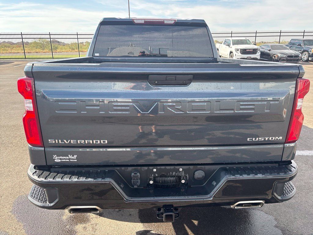 Used 2020 Chevrolet Silverado 1500 Custom Trail Boss w/ Custom Convenience Package AWD/4WD image 7