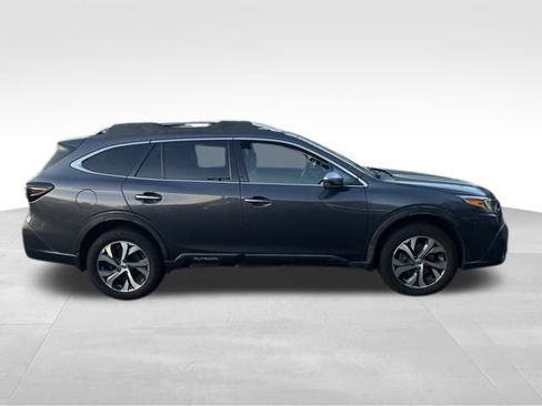 Used 2020 Subaru Outback Touring XT image 11