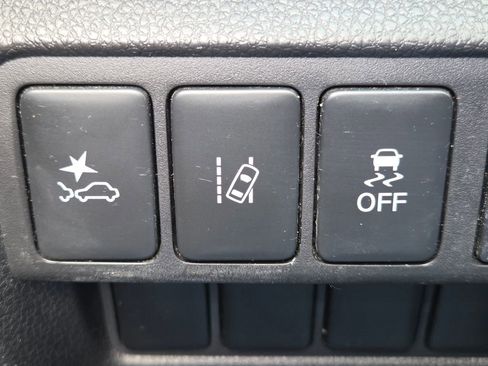 Used 2023 Mitsubishi Eclipse Cross ES AWD/4WD image 15