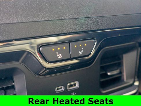 Used 2024 GMC Sierra 2500 AT4 w/ AT4 Premium Plus Package image 15