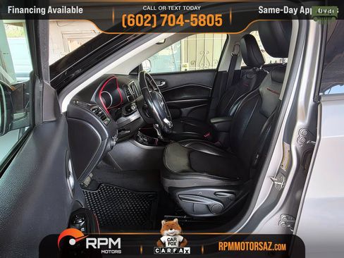 Used 2018 Jeep Compass Trailhawk AWD/4WD image 9