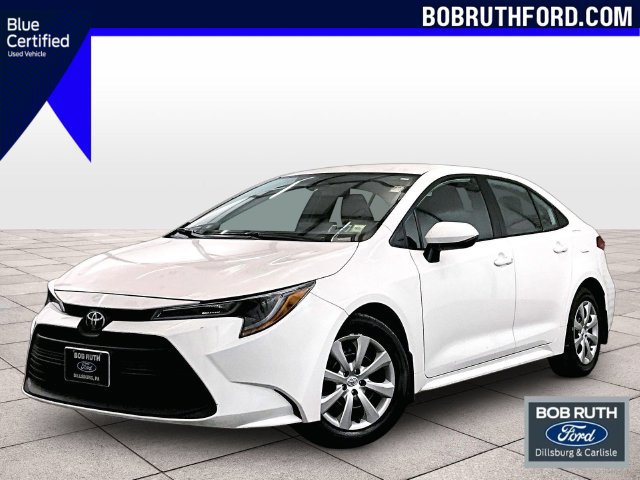 Used 2025 Toyota Corolla LE FWD image 1