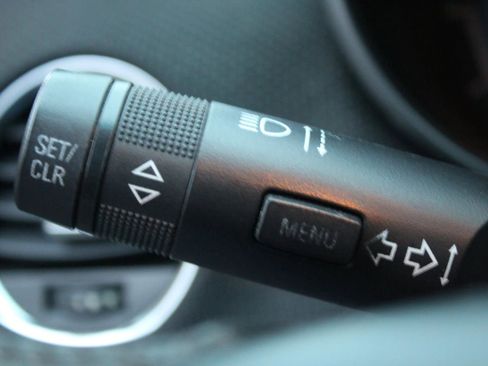 Used 2013 Chevrolet Cruze Eco image 36