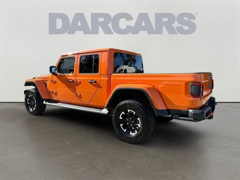 New 2025 Jeep Gladiator Rubicon w/ Convenience Group image 5