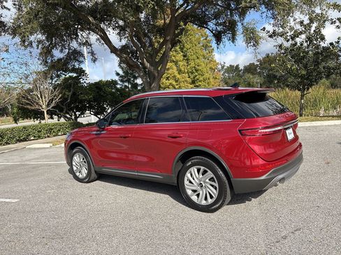 Used 2022 Lincoln Corsair FWD image 6