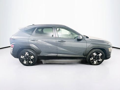 Used 2025 Hyundai Kona SEL FWD image 10
