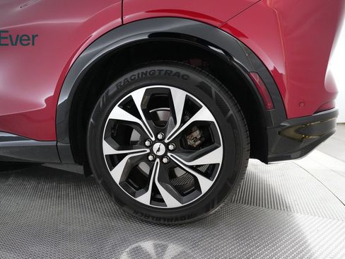 Used 2022 Ford Mustang Mach-E Premium RWD image 21