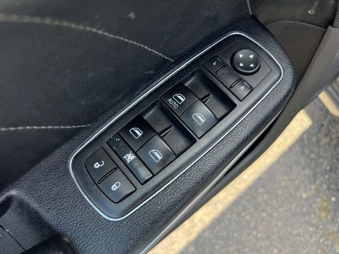 Used 2015 Dodge Charger SXT w/ AWD Plus Group image 14